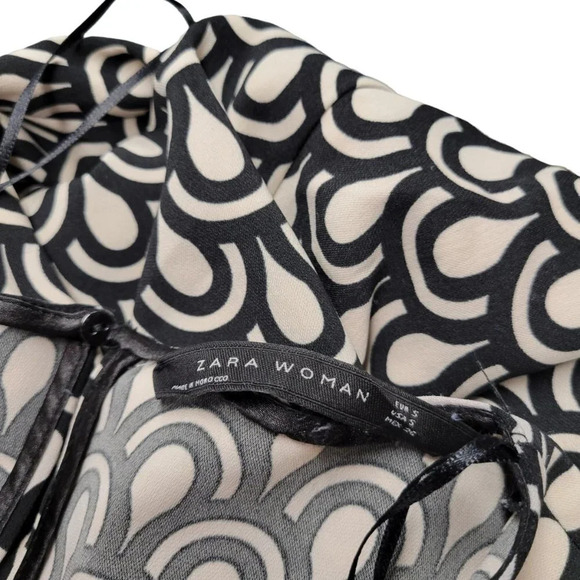 Zara Geometric Mini  Dress Size Small - Picture 6 of 7